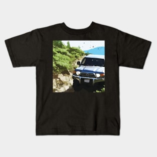 Toyota Land Cruiser roughing it in South Africa Kids T-Shirt